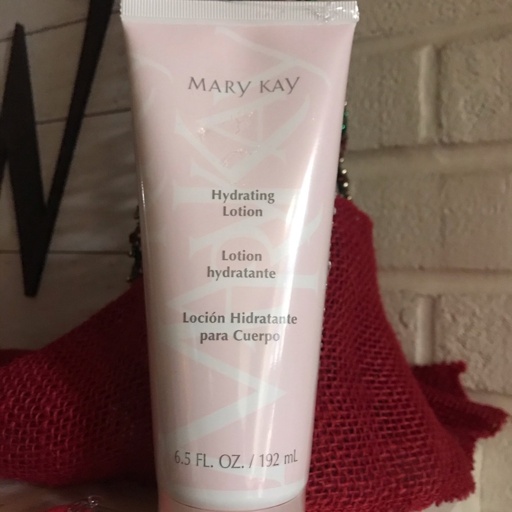 Mary Kay Hydrating Lotion